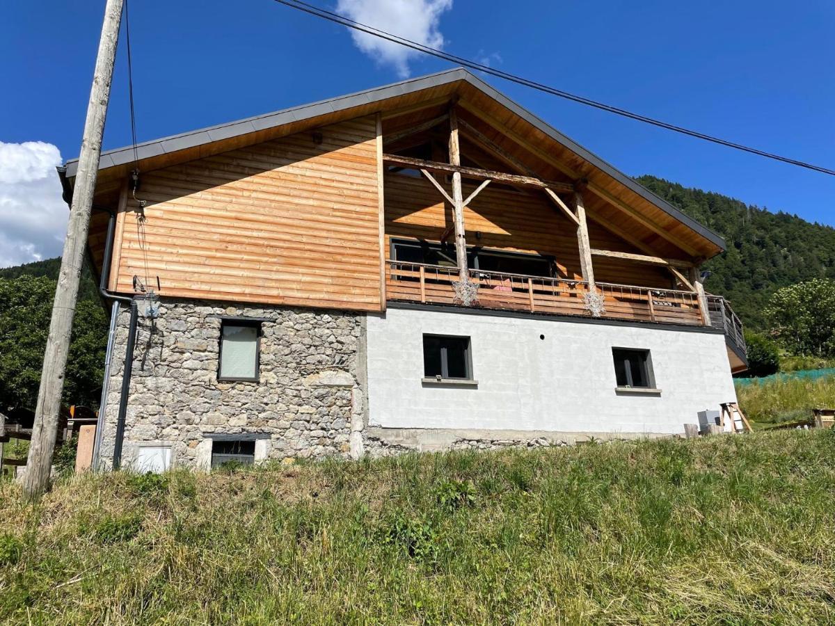 Neuf Chalet 4P Le Suet Jacuzzi Privatif Entremont Екстериор снимка