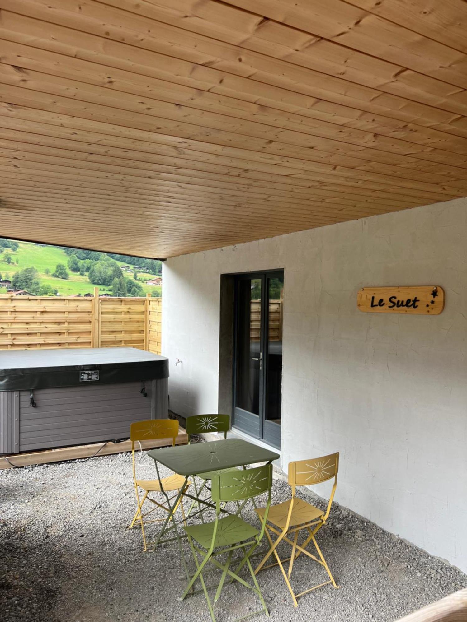 Neuf Chalet 4P Le Suet Jacuzzi Privatif Entremont Екстериор снимка